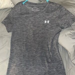 NWOT UA Womens Shirt
